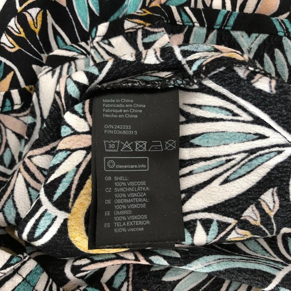 H&M tribal print short sleeve top size 2 - Picture 5 of 5